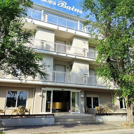 Hotel Des Bains Cattolica Exterior photo